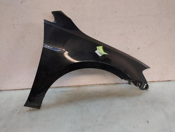 SPATBORD RECHTS VOOR Golf VII (AUA) (|5G0821106A|), Auto-onderdelen, Carrosserie, Spatbord, Volkswagen, Voor, Rechts, Gebruikt