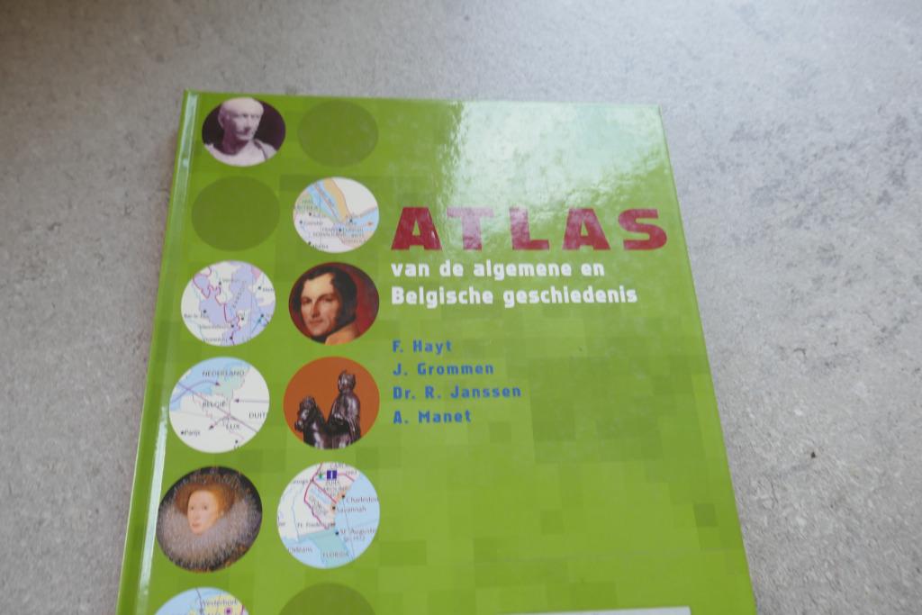 Vintage Atlas van de algemene en Belgische geschiedenis, Ophalen of Verzenden, Gelezen, Geschiedenis