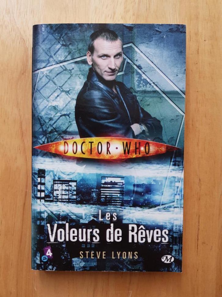 Livre de poche Doctor Who – Les Voleurs de Rêves, Boeken, Science fiction, Ophalen