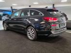 Hyundai i30 1.6 CRDI Camera / Navigatie / Keyless / Trekhaak, Auto's, Hyundai, Voorwielaandrijving, Stof, Gebruikt, Euro 6