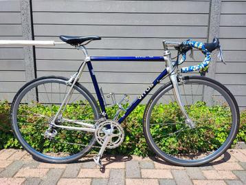 Vintage Vitus racefiets beschikbaar voor biedingen