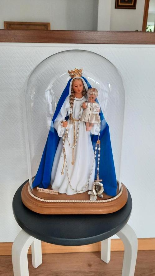 Wassen Mariabeeld gemaakt door de Clarissen, Antiek en Kunst, Antiek | Religieuze voorwerpen, Ophalen