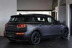 MINI Clubman Cooper 1.5i BTW PANO Navi CruiseC ParkS Keyles, Auto's, 100 kW, 136 pk, Leder, Bedrijf