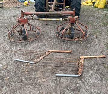 Hooikeerder moet weg! beschikbaar voor biedingen