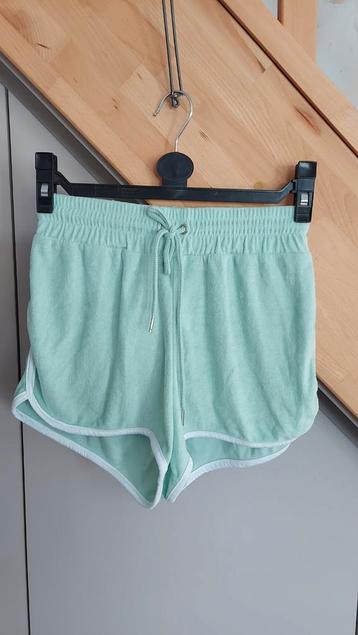 short S, Enlèvement ou Envoi, Neuf