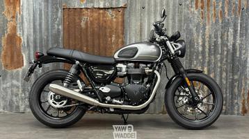 Triumph Speed Twin 900 beschikbaar voor biedingen