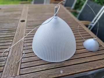 Moderne hanglamp beschikbaar voor biedingen