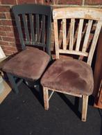 Gratis 4 stoelen. Zwaar patinee opknappers, Ophalen, Gebruikt, Hout, Vier