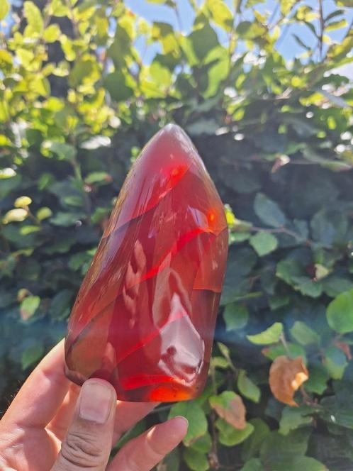 prachtig amber barnsteen sumatra indonesie	241	gram, Verzamelen, Mineralen en Fossielen, Fossiel, Ophalen of Verzenden