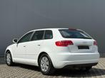 Audi A3 Sportback 1.6 TDi Cruise Park.Sensor Leder Trekhaak, Euro 5, Zwart, 4 cilinders, Wit
