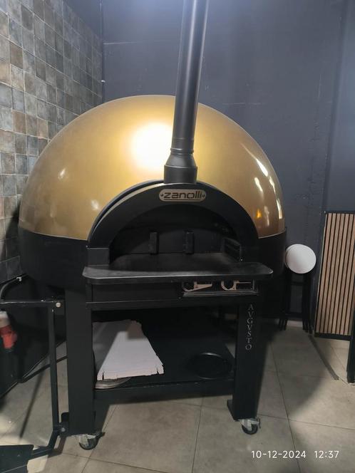 Pizzaoven Augusto 9, Tuin en Terras, Pizzaovens, Zo goed als nieuw, Ophalen