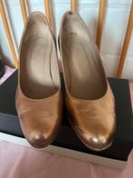 Pumps clair de lune maat 40, Ophalen of Verzenden, Zo goed als nieuw, Pumps