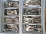 40 st van elke soort buiten de steakmessen 35 st, Huis en Inrichting, Ophalen, Gebruikt