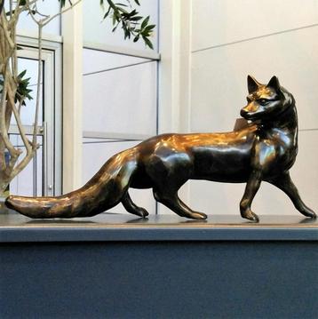 Dierenbeelden: Vos - Poes - Nijlpaard - Hond enz. beschikbaar voor biedingen