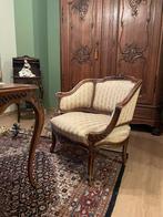 Luikse notelaren kuip zetels., Ophalen