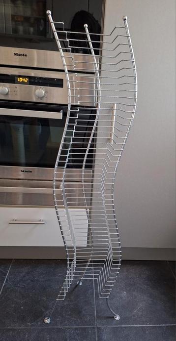 Design Dvd- rek  beschikbaar voor biedingen