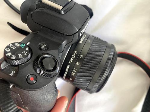 Canon EOS M50 + Objectif EF-M 15-45 mm, Audio, Tv en Foto, Fotocamera's Digitaal, Zo goed als nieuw, Compact, Canon, 8 keer of meer