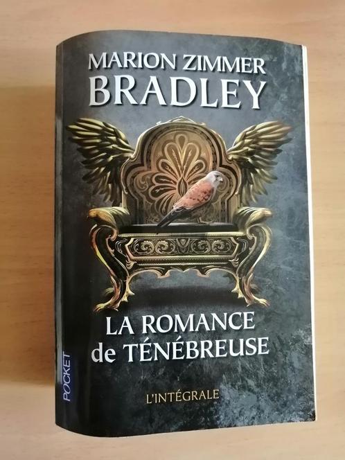 La Romance de Ténébreuse - Intégrale de M. Zimmer Bradley, Livres, Fantastique, Enlèvement ou Envoi