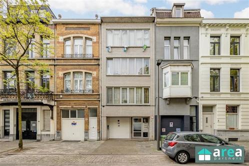 Opbrengsteigendom te koop in Borgerhout, Immo, Huizen en Appartementen te koop, Vrijstaande woning