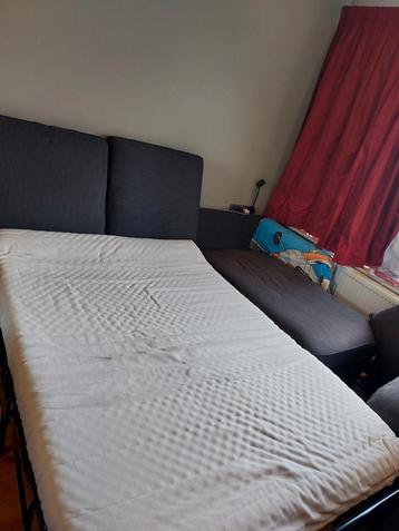 Hoekzetel beschikbaar voor biedingen