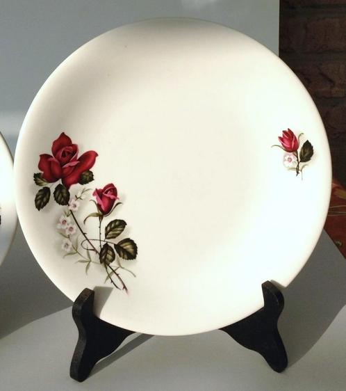 2 Vintage Pompadour Boch dinerborden, Antiek en Kunst, Antiek | Servies los, Ophalen of Verzenden