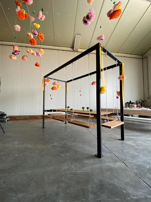 Schommeltafel 8 pers - Uniek stuk !, Tuin en Terras, Picknicktafels, Nieuw, Ophalen