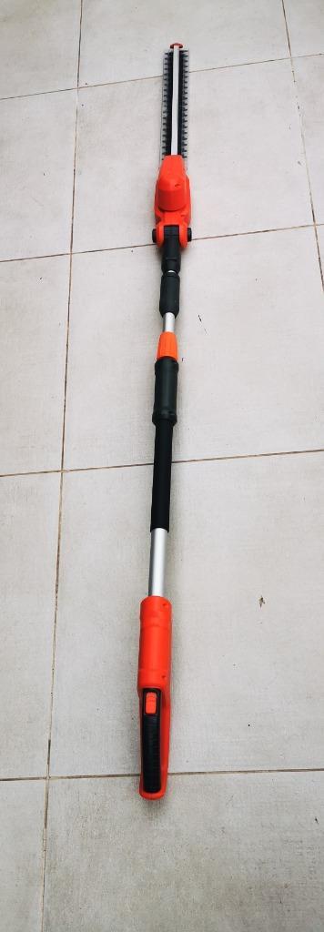 Flymo  SabreCut XT telescopische heggenschaar, Tuin en Terras, Heggenscharen, Zo goed als nieuw, Accu, Ophalen