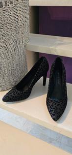 Escarpins Marco Tozzi noirs léopard pailletés taille 39, Ophalen of Verzenden, Zo goed als nieuw, Zwart, Pumps
