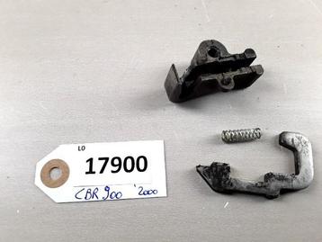 CBR900 2000 - 2001 Honda Slot Zadelslot mechanisme D1-34154 beschikbaar voor biedingen