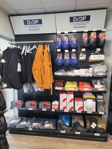 Veiligheidskleding + helmen voor het lassen beschikbaar voor biedingen