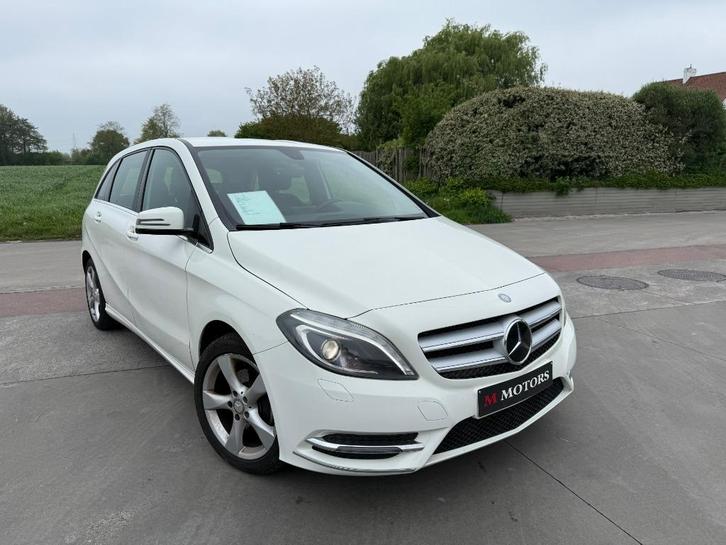 Mercedes Benz B 1.6 Benzine* EURO 6* LED * GPS * XENON, Auto's, Mercedes-Benz, Bedrijf, Te koop, B-Klasse, ABS, Airbags, Airconditioning