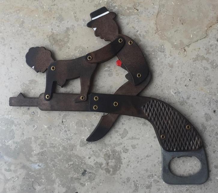 Ondeugende combi van flessenopener, pistooltje & speelgoed, Antiek en Kunst, Curiosa en Brocante, Ophalen of Verzenden