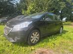 Peugeot 208 1.200cc!!!courroie de distribution casse!!, Auto's, Stof, Zwart, Bedrijf, Handgeschakeld