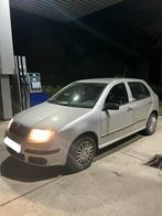 Skoda Fabia 1.2 Benzine EXPORT HANDELAAR, Autos, Skoda, Argent ou Gris, Achat, Entreprise, Boîte manuelle