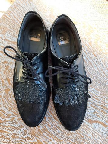 Prachtige schoenen VIA ROMA - 41 beschikbaar voor biedingen