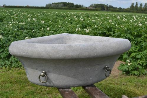 19de eeuwse arduinen hoektrog in topstaat, Tuin en Terras, Tuinwanddecoratie, Gebruikt, Ophalen
