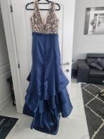 2 robes de soirée, Vêtements | Femmes, Habits de circonstance, Enlèvement, Comme neuf