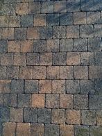 Tegels voor oprit (+/-180m2), Tuin en Terras, Ophalen, Gebruikt, Klinkers, Natuursteen