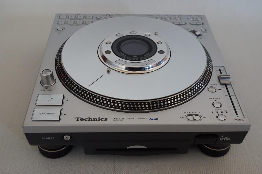 Technics SLDZ1200 : platine cd et mp3