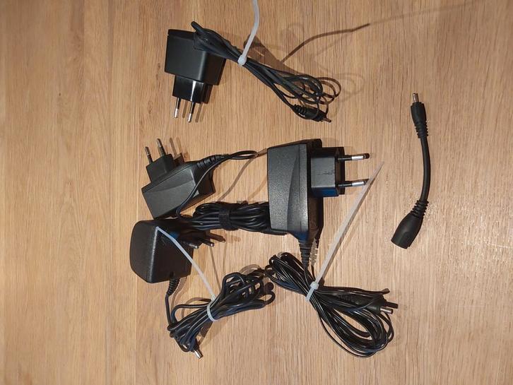 Zolderopruiming elektrokabels en allerlei, Computers en Software, Overige Computers en Software, Gebruikt, Ophalen