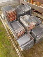 pannen en gevelstenen, Ophalen, Nieuw, Steen of Klei, Dakpannen