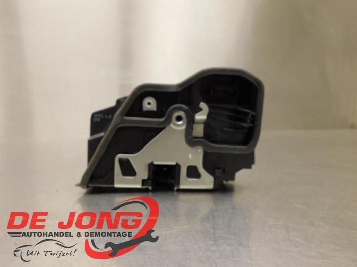 Deurslot Mechaniek 4Deurs links-achter van een BMW 3-Serie, Auto-onderdelen, Carrosserie, BMW, Gebruikt, 3 maanden garantie, Ophalen of Verzenden