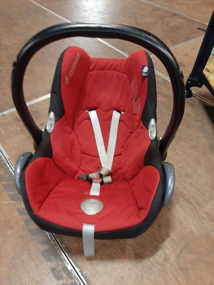 Maxi cosy, Kinderen en Baby's, Autostoeltjes, Zo goed als nieuw, Ophalen
