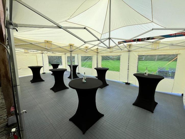 Tentvloer huren kunststof, Hobby en Vrije tijd, Feestartikelen | Verhuur, Zo goed als nieuw, Ophalen of Verzenden