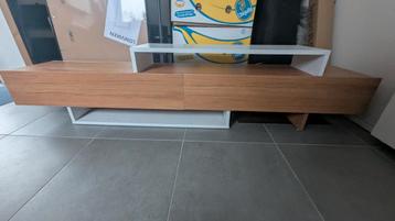Tv kast Scandinavische stijl  beschikbaar voor biedingen