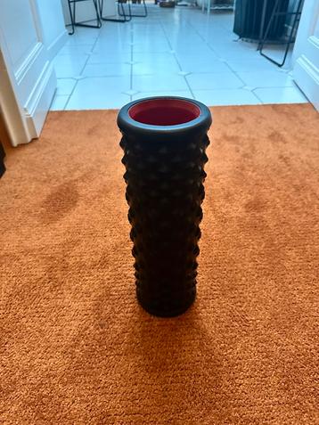 Foamroller - zwart fitness spieren beschikbaar voor biedingen