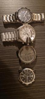 Diesel- of Armani-horloge, Handtassen en Accessoires, Horloges | Heren, Ophalen of Verzenden, Zo goed als nieuw