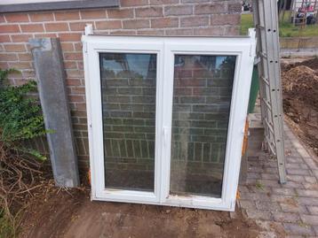 Witte pvc ramen venster €50 tot €100/stuk beschikbaar voor biedingen
