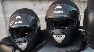Casque beschikbaar voor biedingen