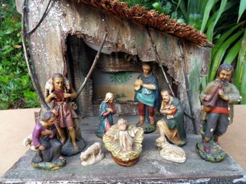 Auhentieke antieke kerststal beschikbaar voor biedingen